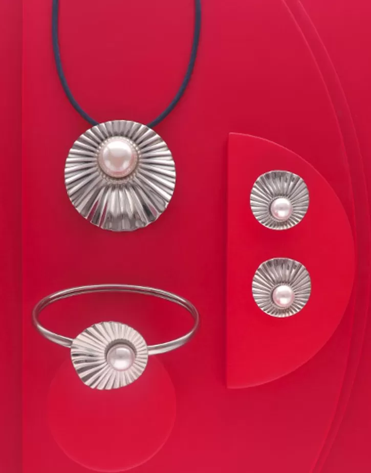 Store Majorica Le Palm White Pearl Steel Necklace With Blue Silk Cord