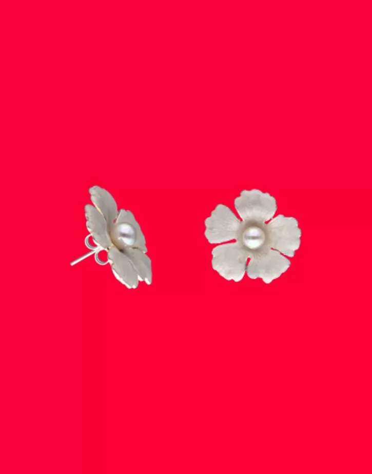 Cheap Majorica Santorini Bianco Bridal Earrings Large Nacre Flower With Pearls